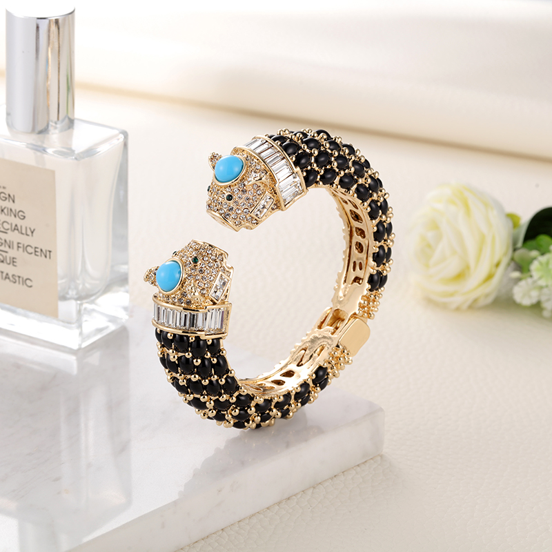 Sally's Paradise Animal Bracel - Paradise Jewelry & Watches Llc Photos review and price